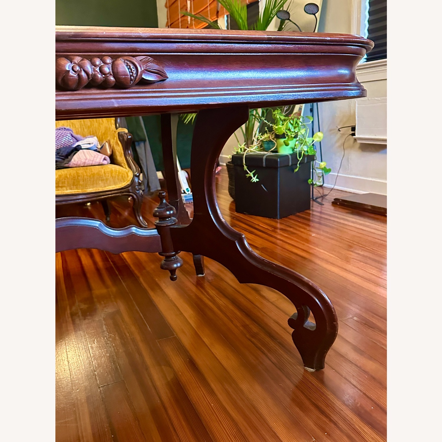 Solid wood Vintage Dining Table - image-2