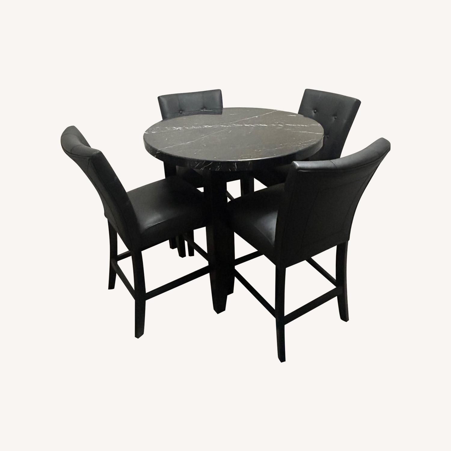 Montebello Black Round CTR/4 Black Stools - image-0