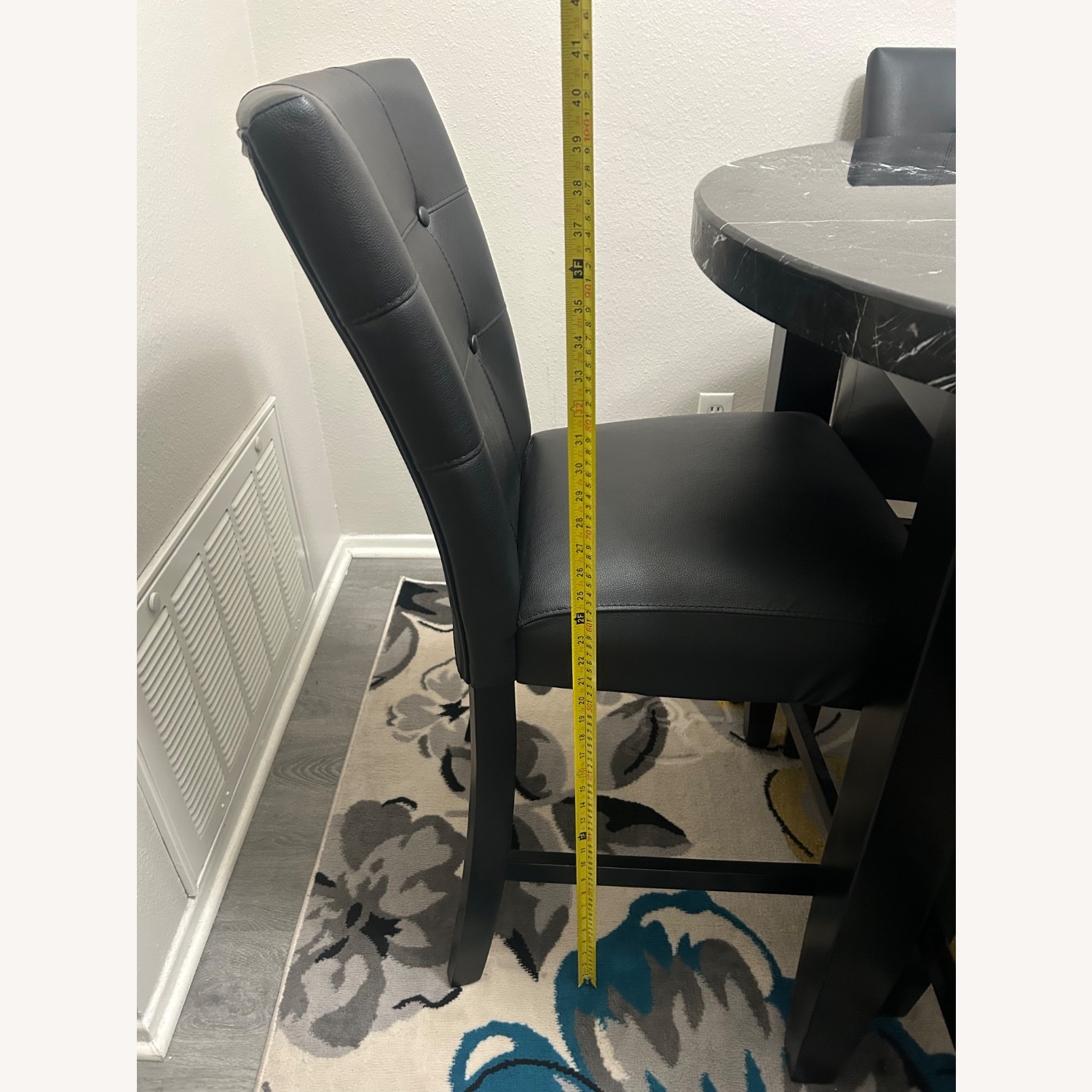 Montebello Black Round CTR/4 Black Stools - image-6