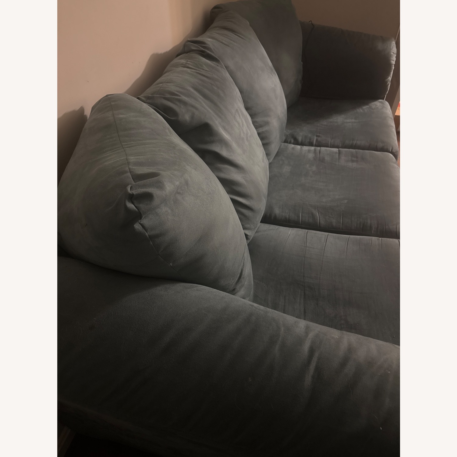 Ashley Furniture Darcy Sofa - image-3