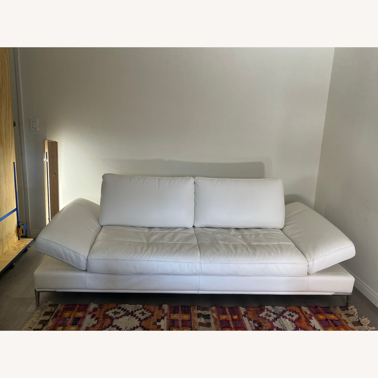 Modani Livio II Sofa - image-4