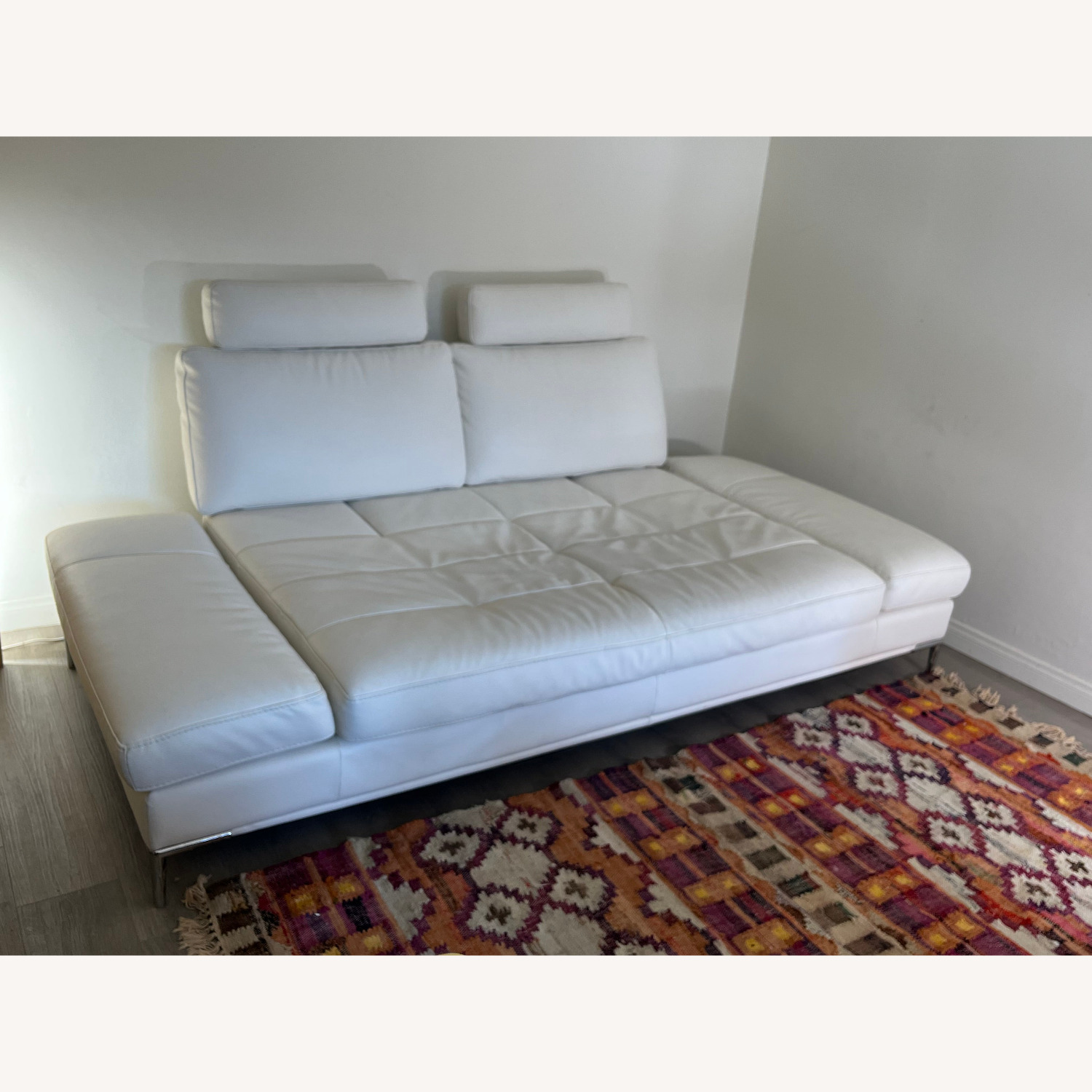 Modani Livio II Sofa - image-1