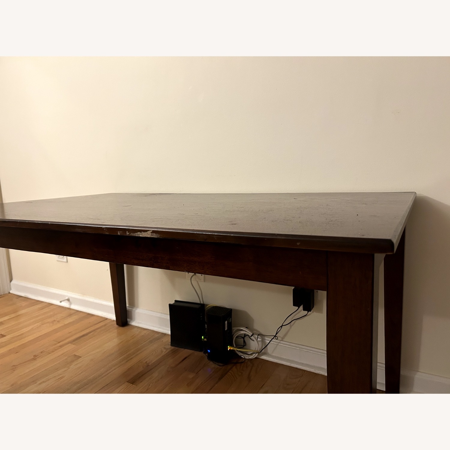 Amazon Dining Table - image-4