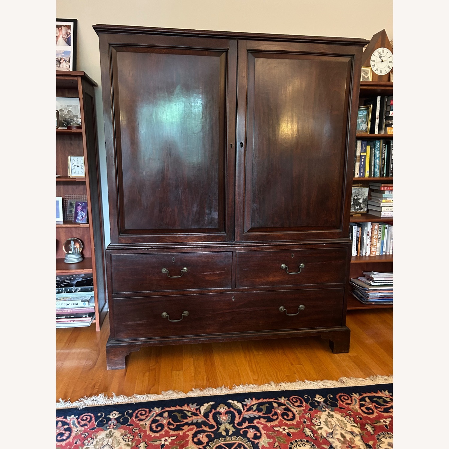 Antique Aabinet - image-1