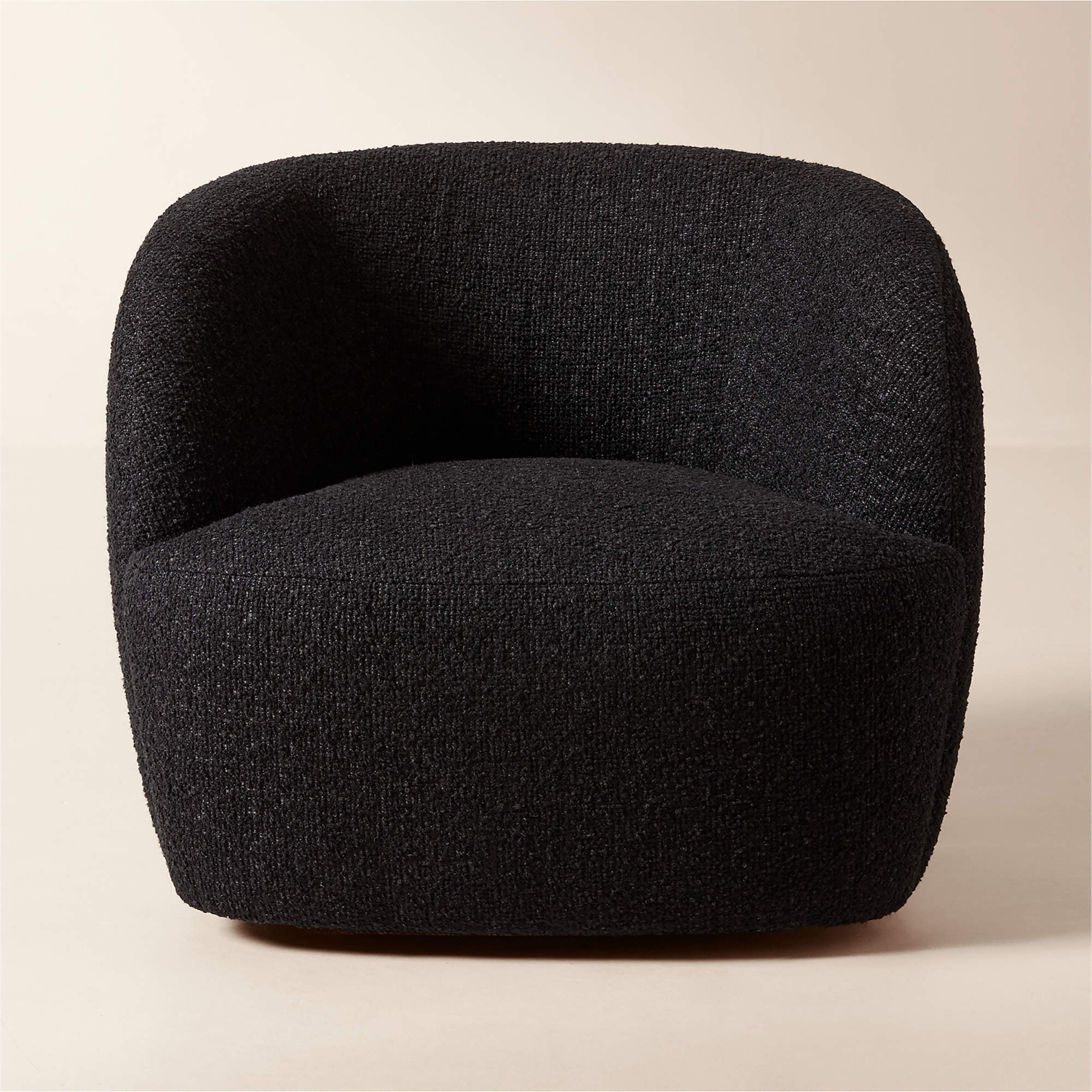 その他 Luto CB2 Gwyneth Swivel Chair – Black Bouclé - AptDeco