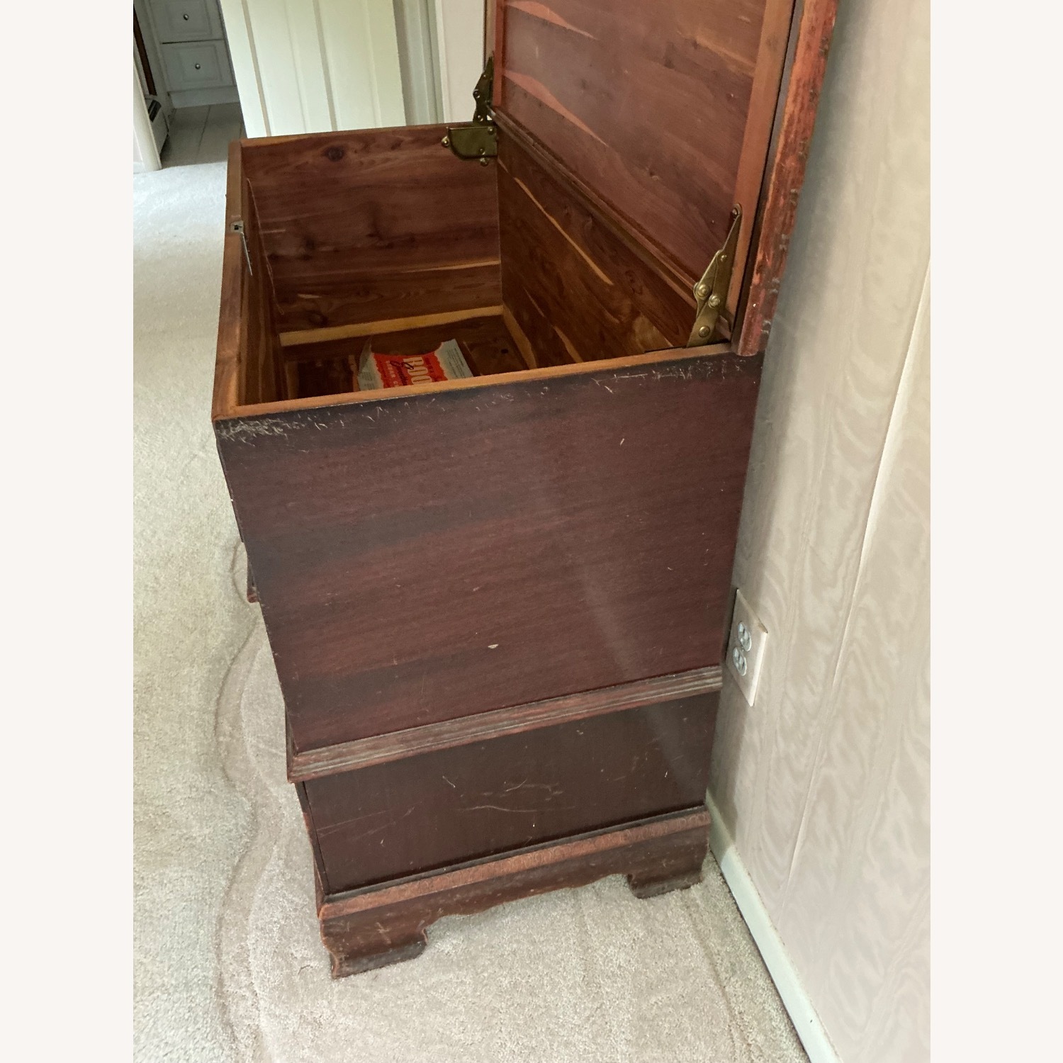 Roos Antique Hope Chest - image-3