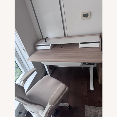 Used Standing Desk for sale on AptDeco