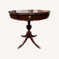 Mahagony Company Round Table