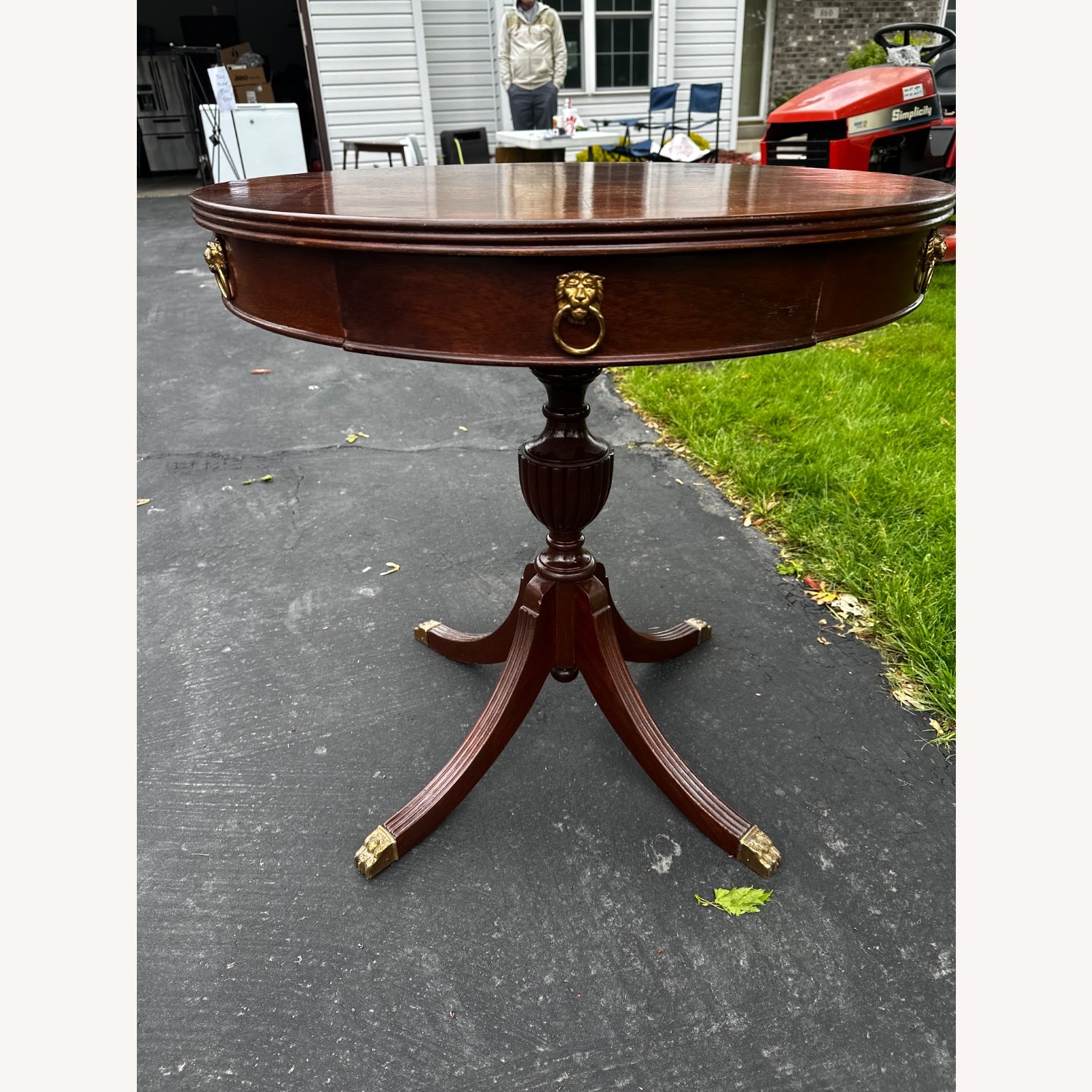 Mahagony Company Round Table - image-1