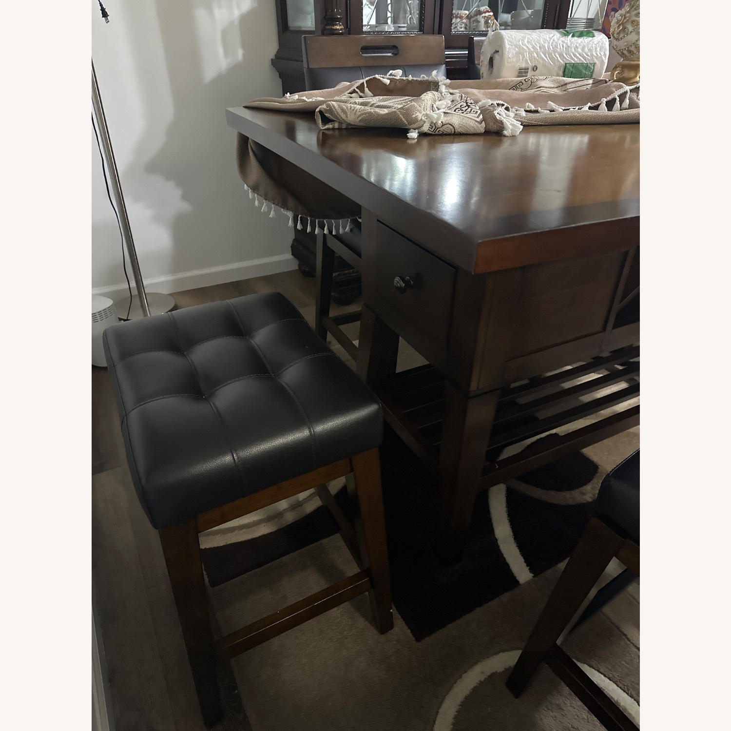 Raymour & Flanigan Table - image-6