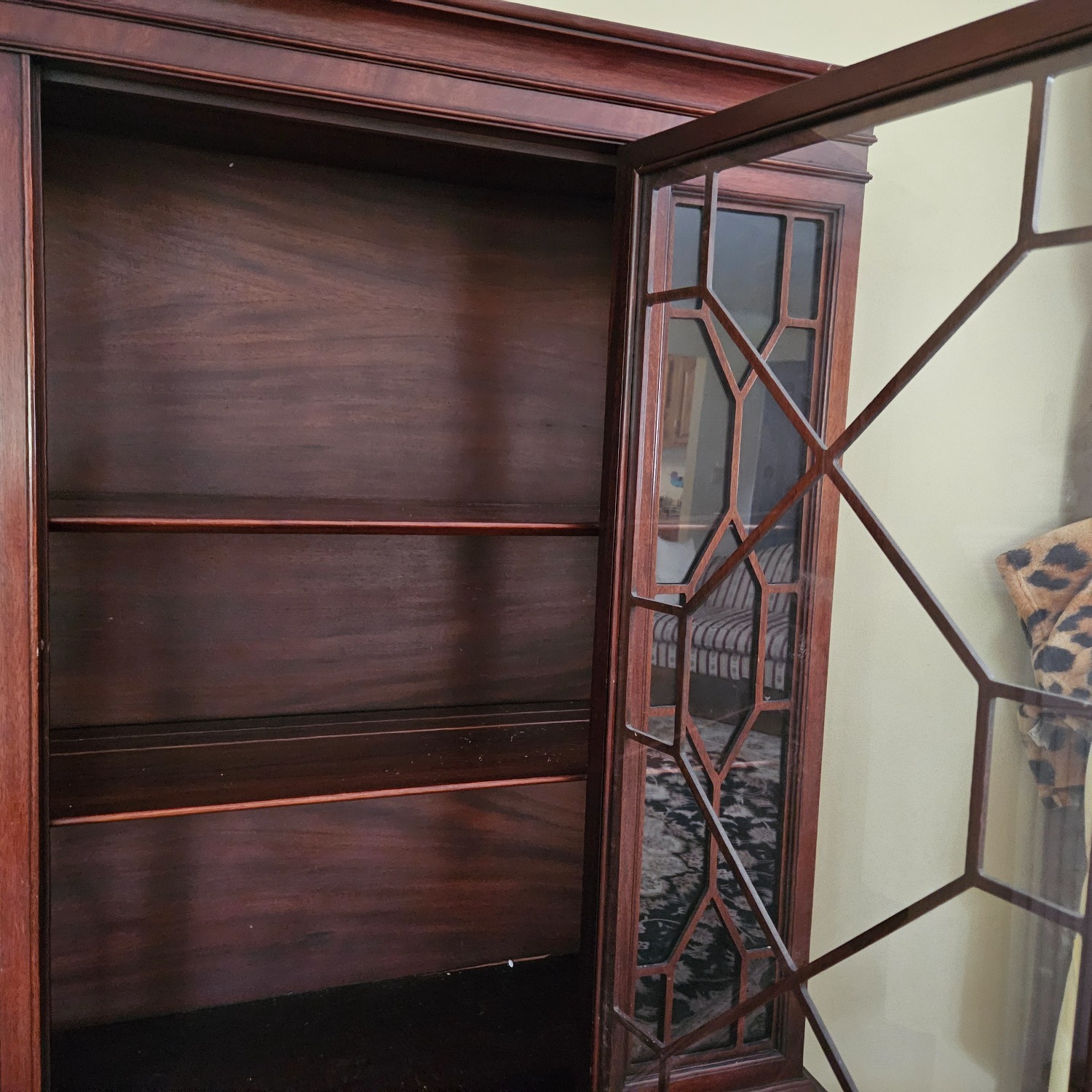 China closet - image-3