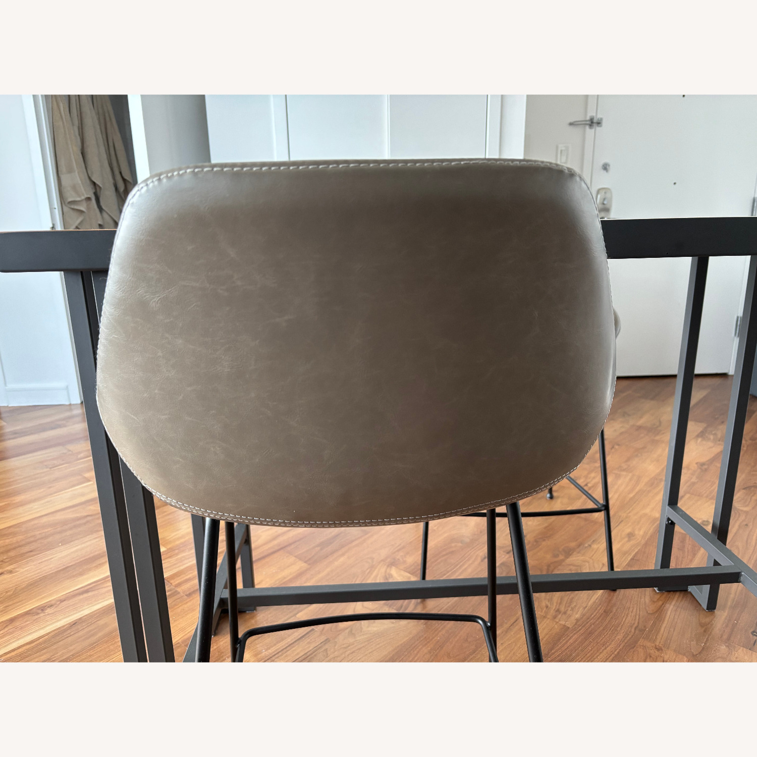 EQ3 Nixon Stool - image-3