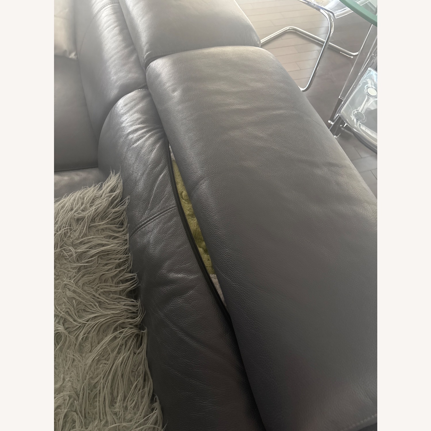 Genuine Italian Leather 2 Sofa Set - image-4