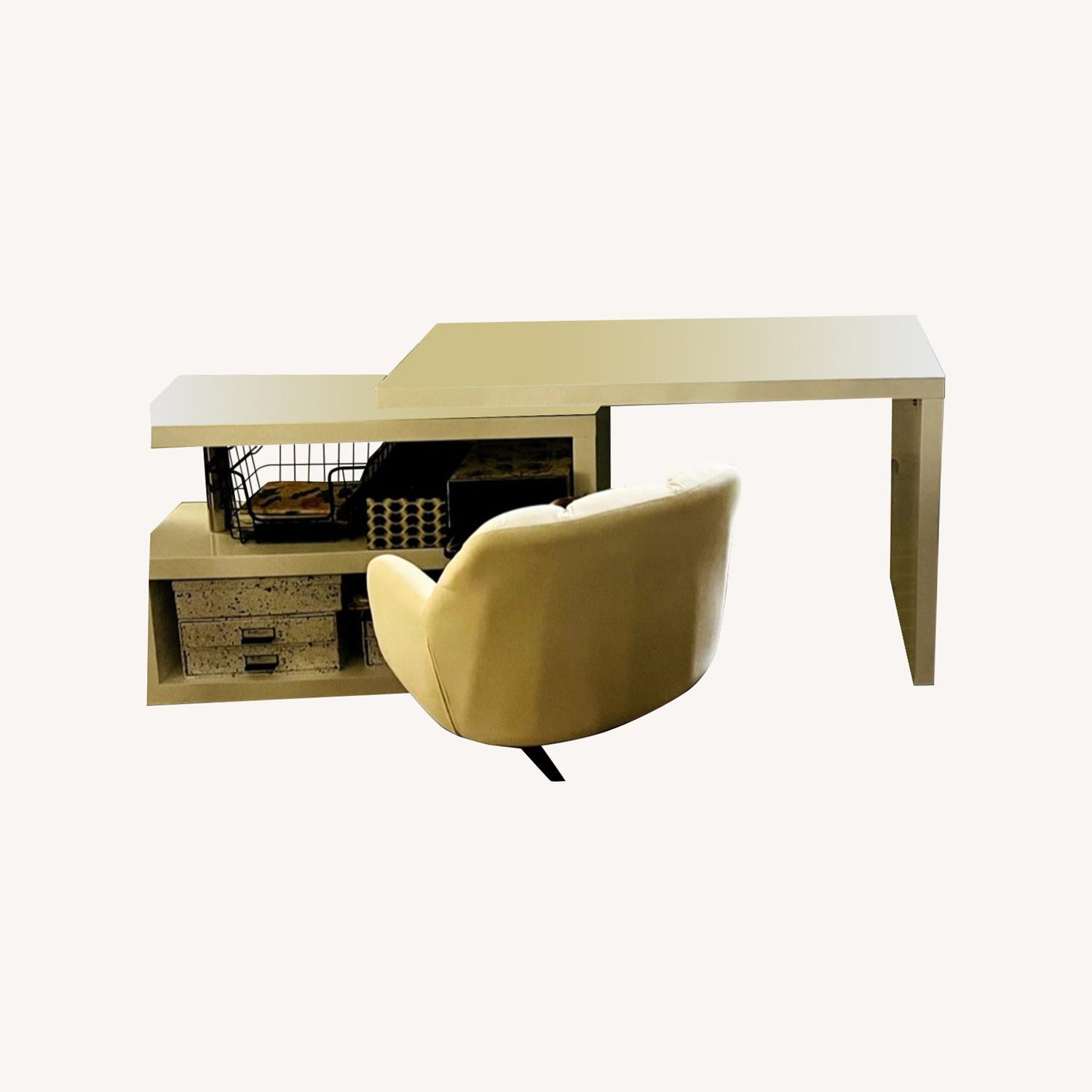 High Gloss L-Shape Desk - image-0