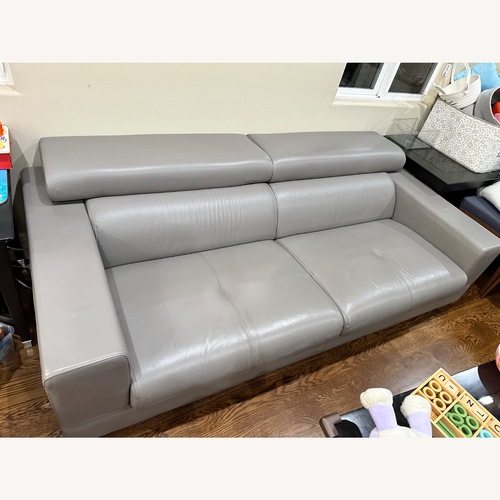 Used  Lazzoni Designer Leather Sofa – Made in Turkey for sale on AptDeco