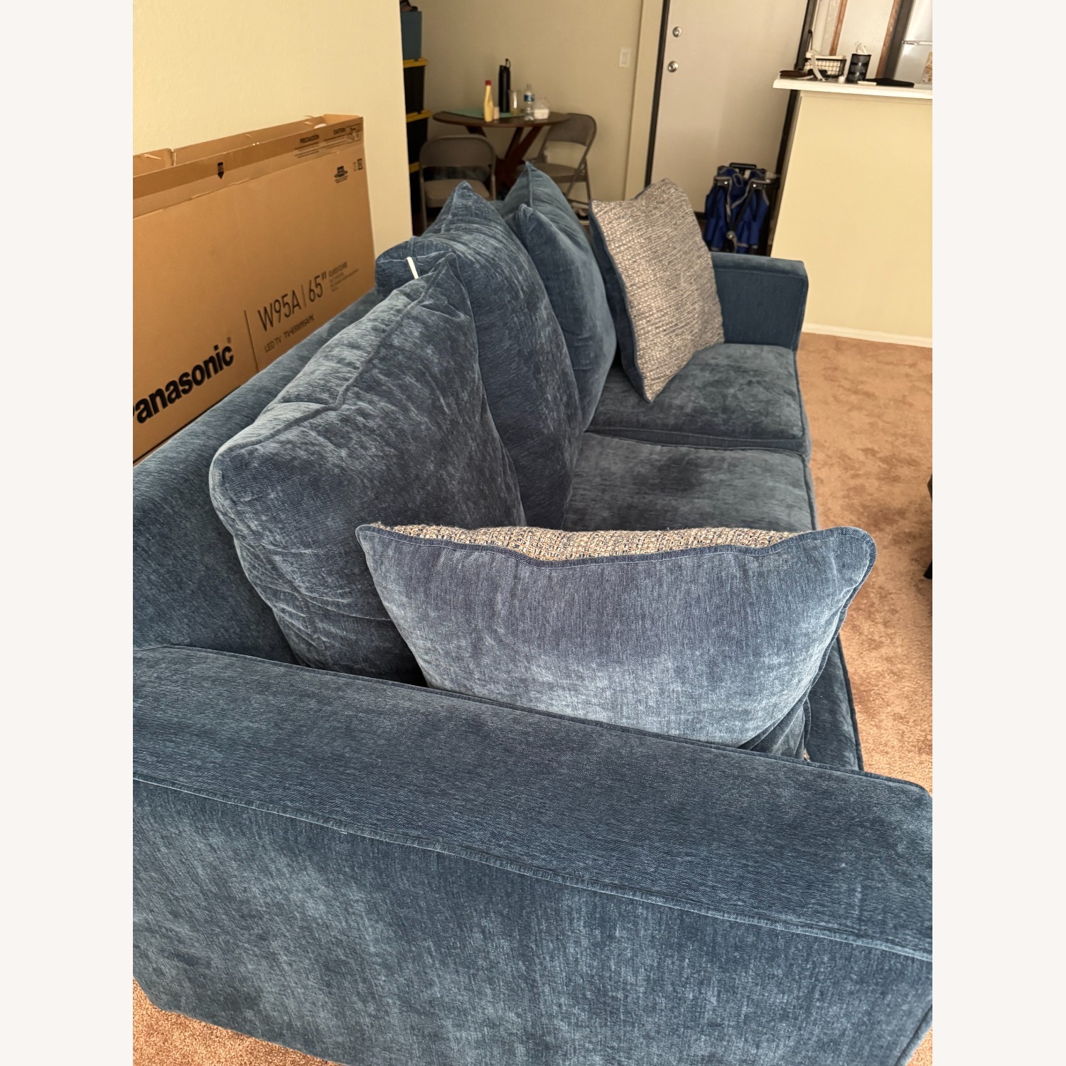 Bob's Discount Furniture Abbie Navy 82'' Sofa - image-4