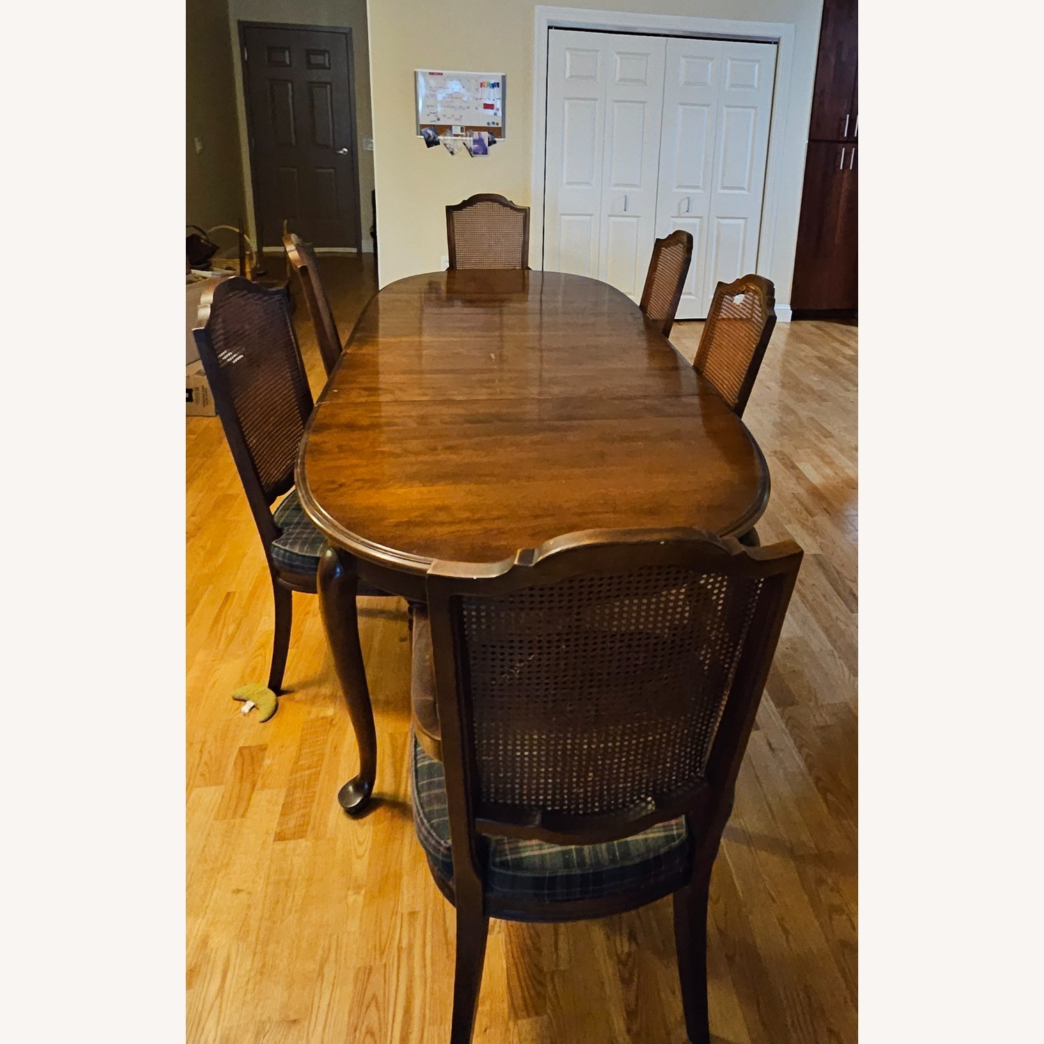 Thomasville Dining Room Set - image-3