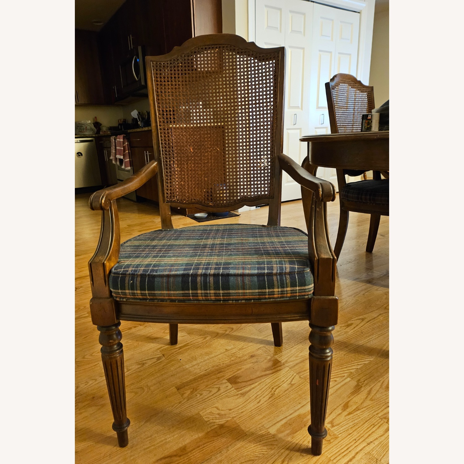 Thomasville Dining Room Set - image-6