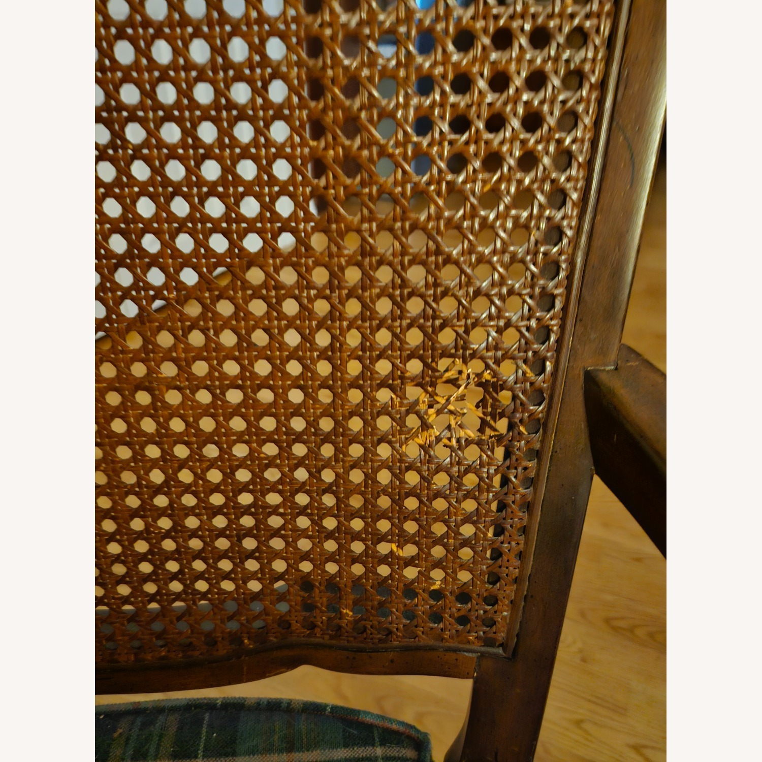 Thomasville Dining Room Set - image-8