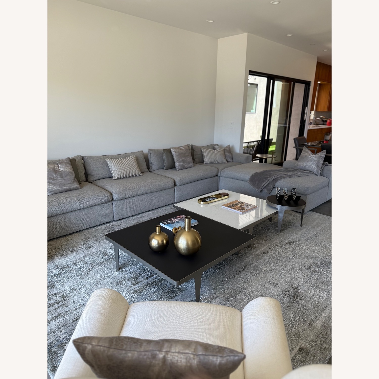 Spacious & Stylish 10-Seater Sofa - image-7