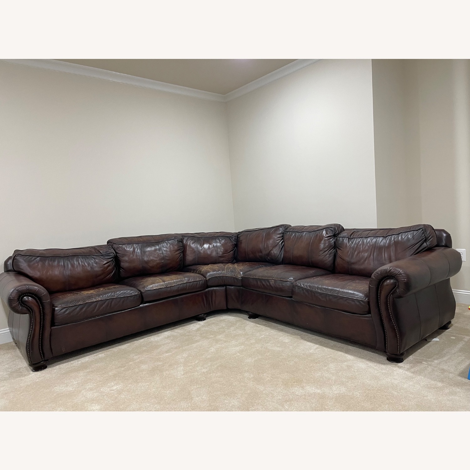 Premium Leather Sectional - image-7