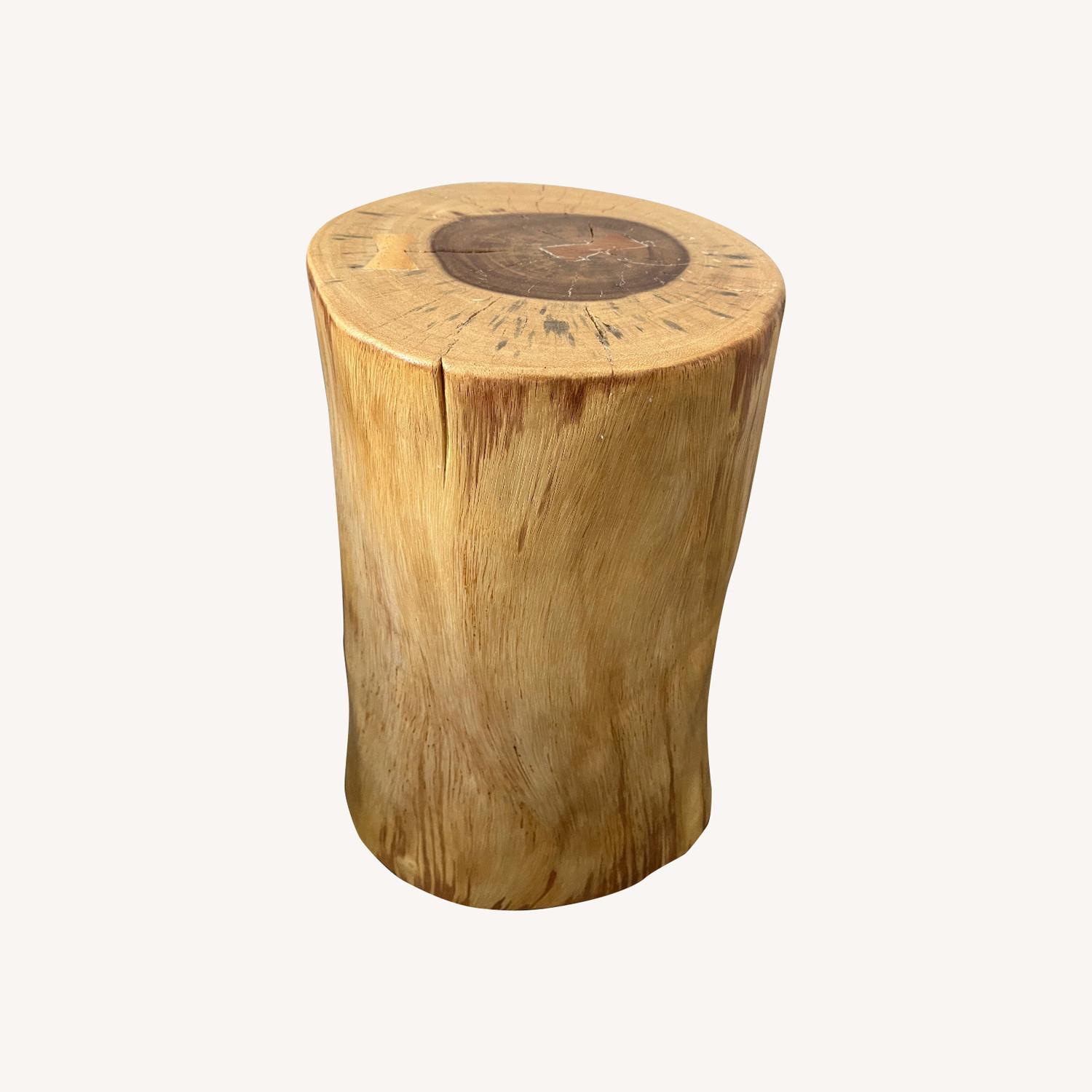 Darran Grove Round Table - image-0