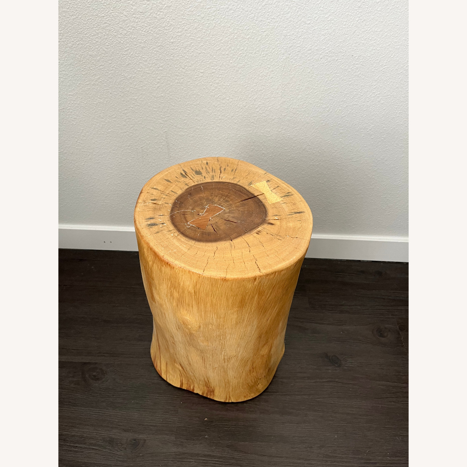 Darran Grove Round Table - image-2