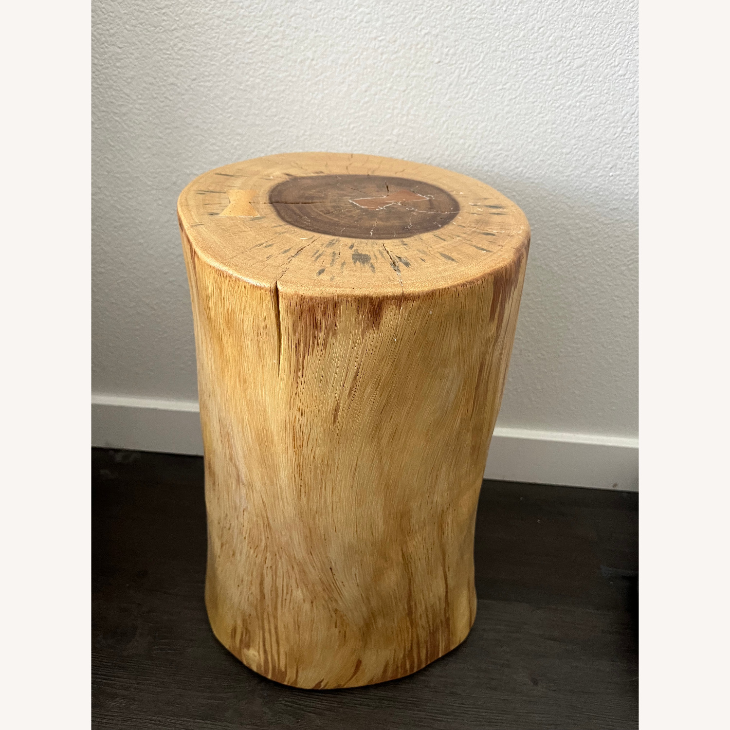 Darran Grove Round Table - image-3