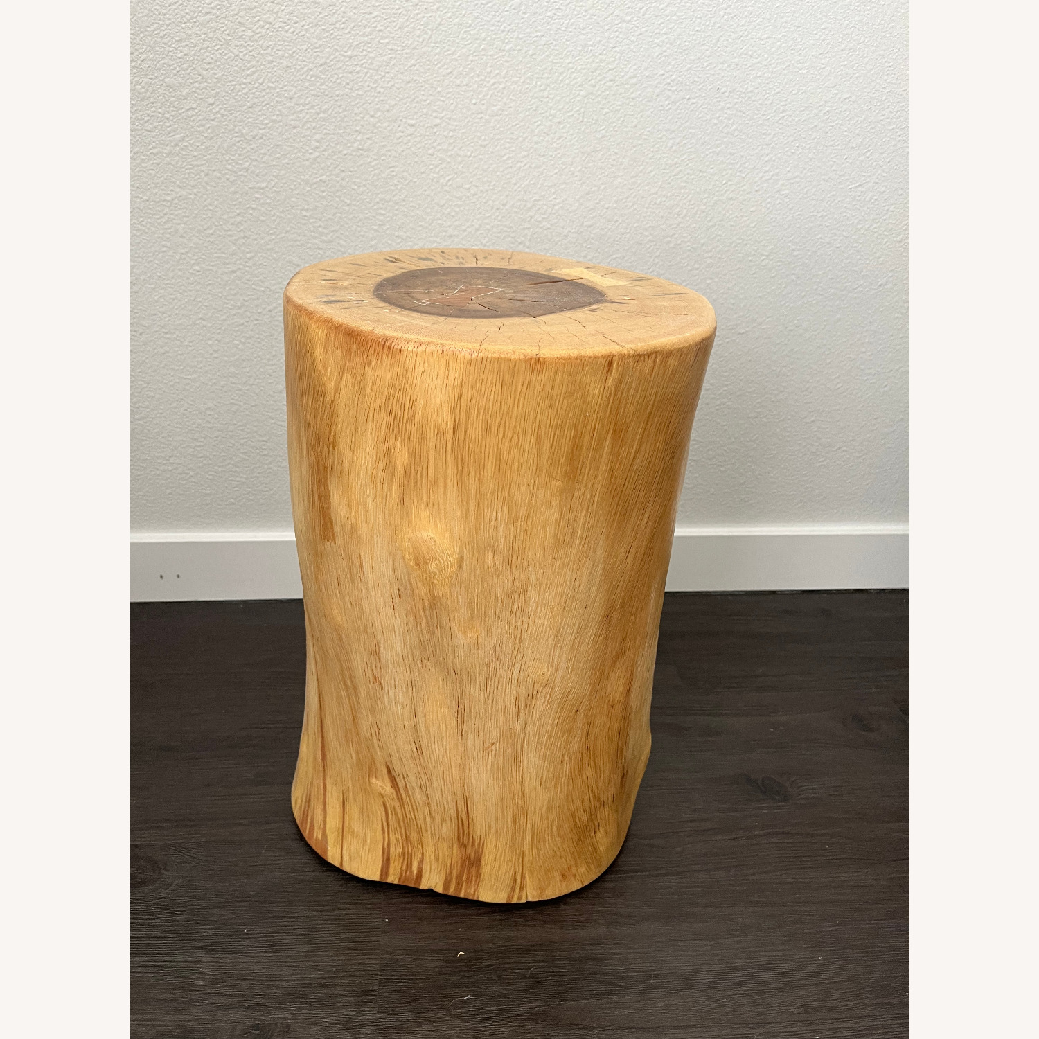 Darran Grove Round Table - image-1