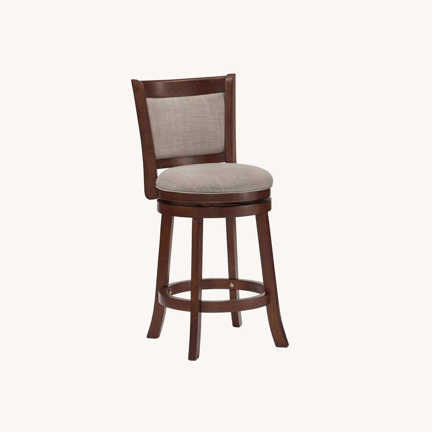 3 Bar Stools by iNSPIRE Q Classic - image-0