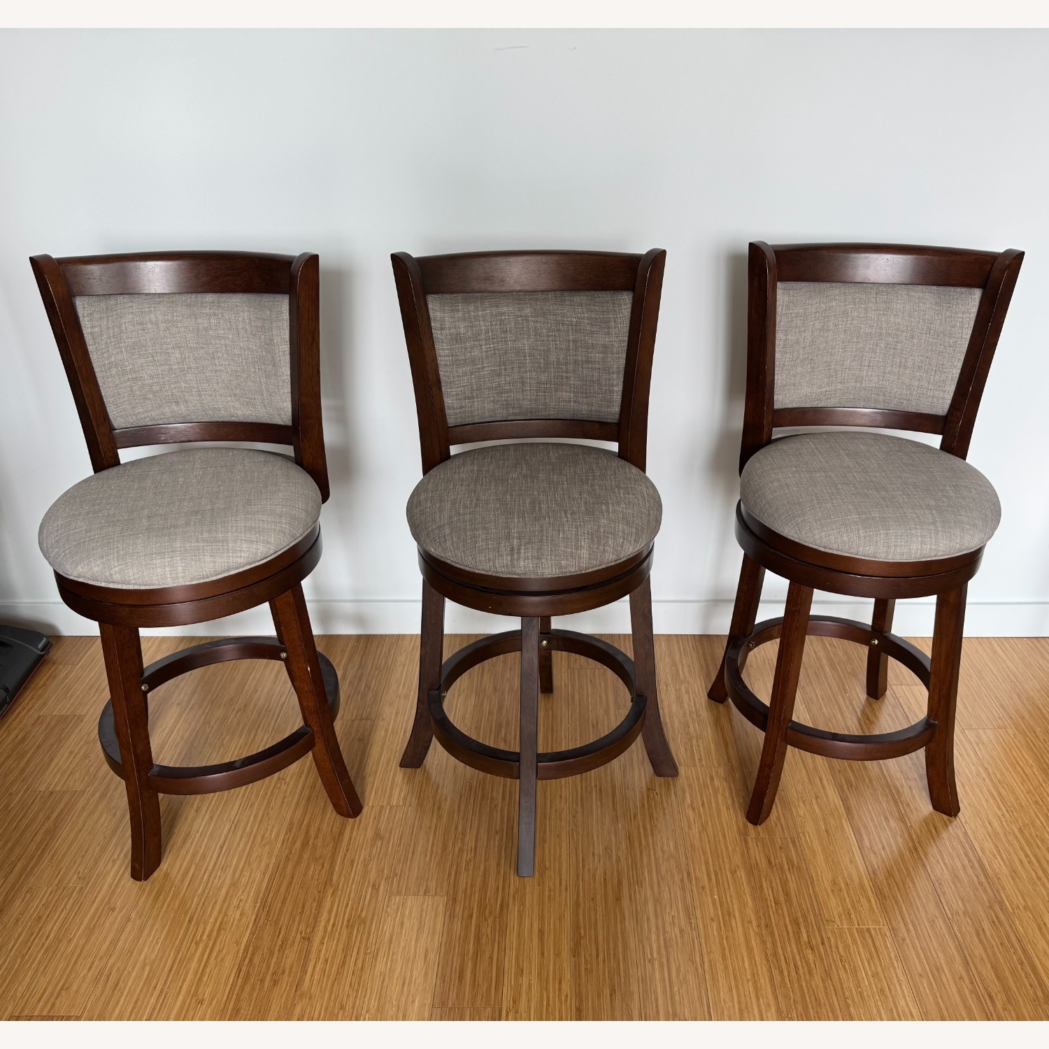 3 Bar Stools by iNSPIRE Q Classic - image-1