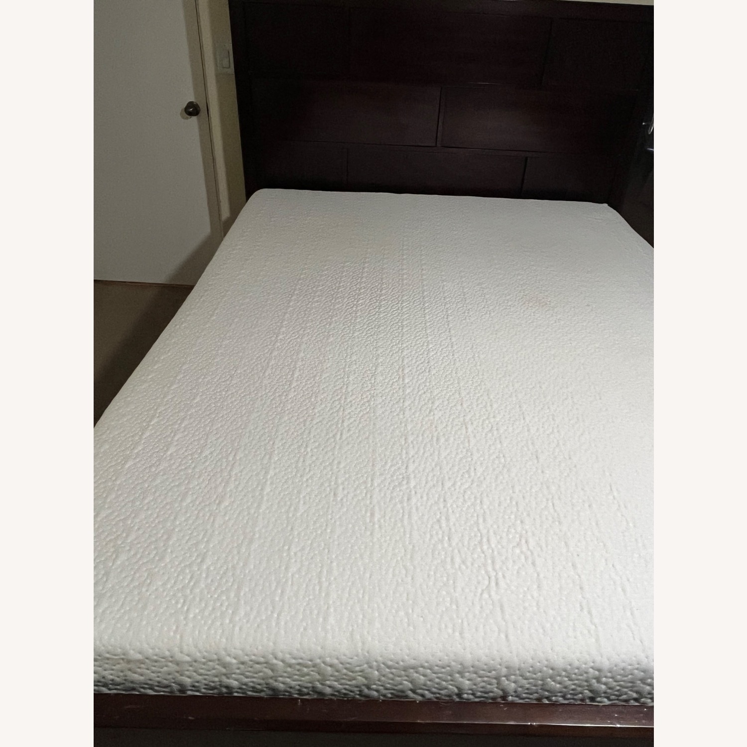 Full Bed - image-3