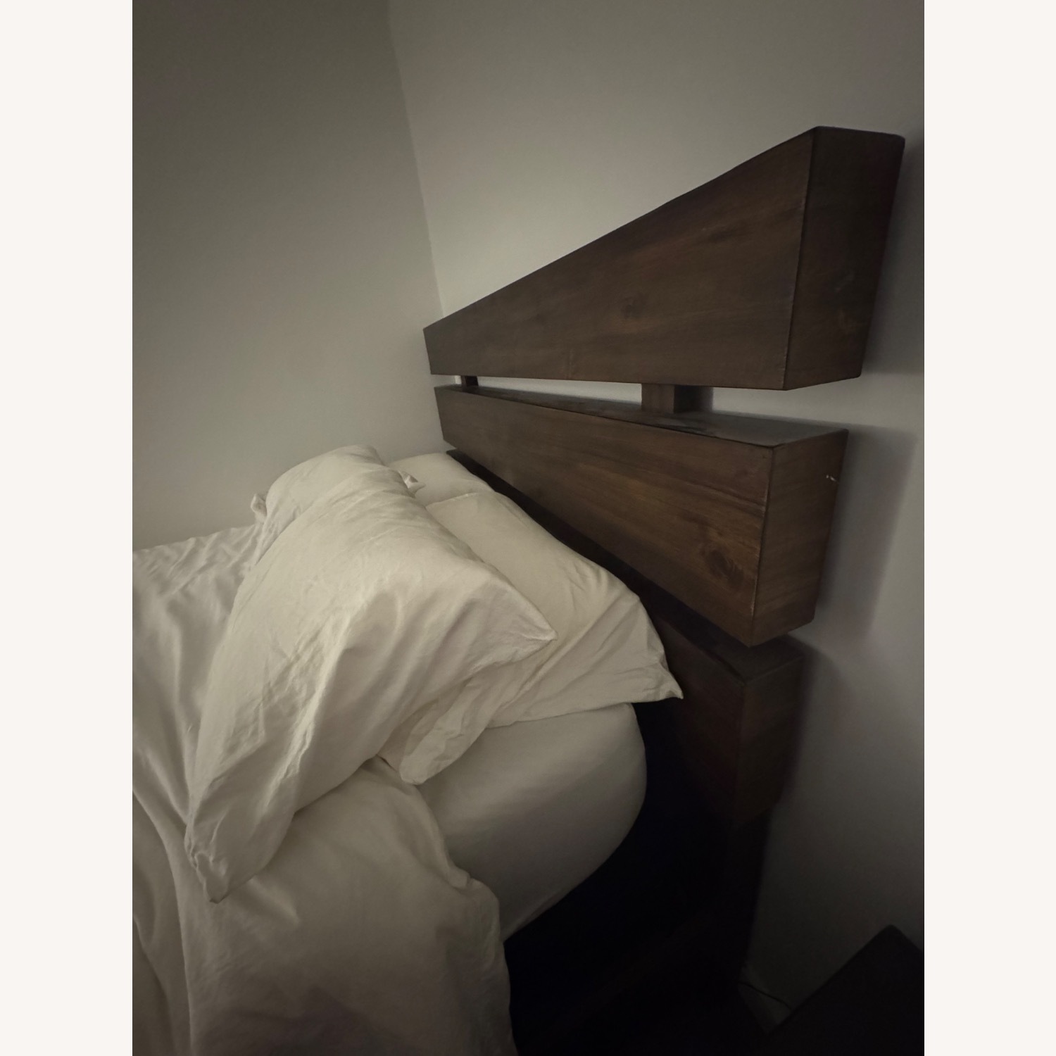 Raymour & Flanigan Santa Cruz Queen Bedframe - image-4