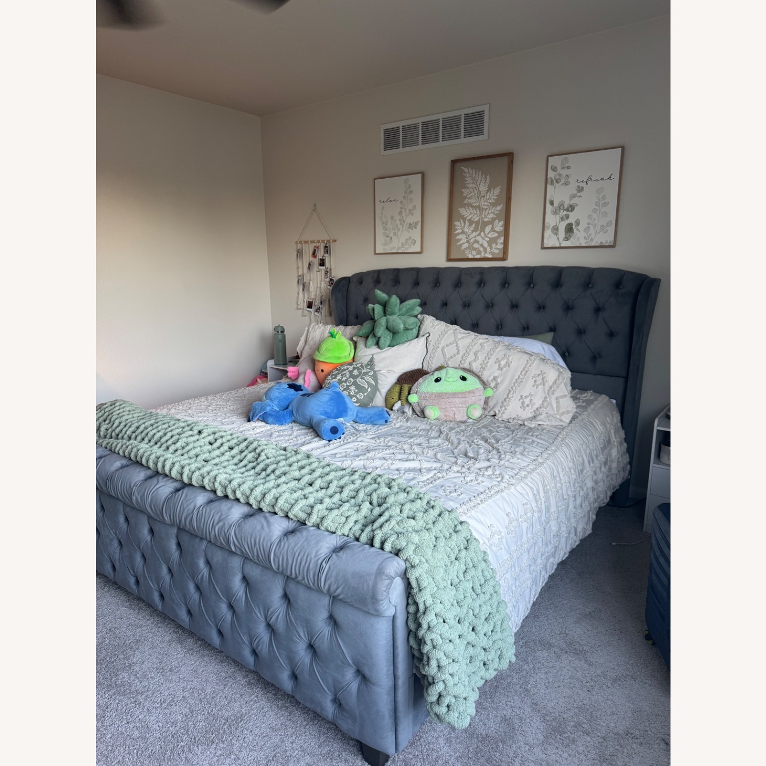 Dulane Chenile Velvet Bed - image-2