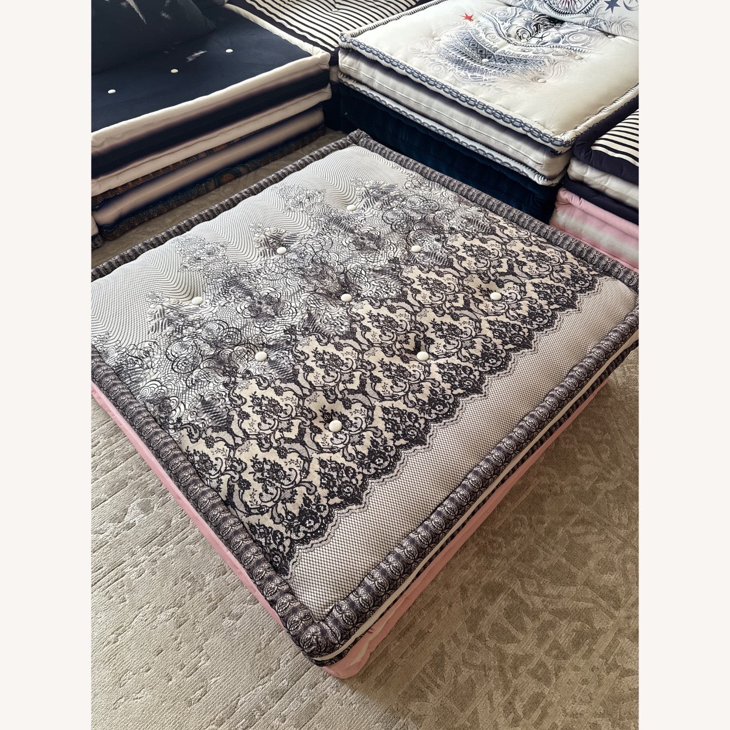 Jean Paul Gaultier x Roche Bobois - Mah Jong - image-10