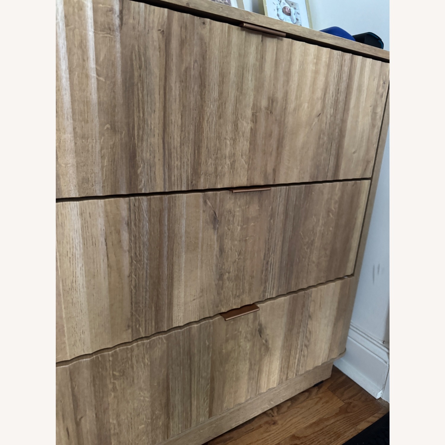 Dorcus 31.5'' W 3 - Drawer Dresser - image-3