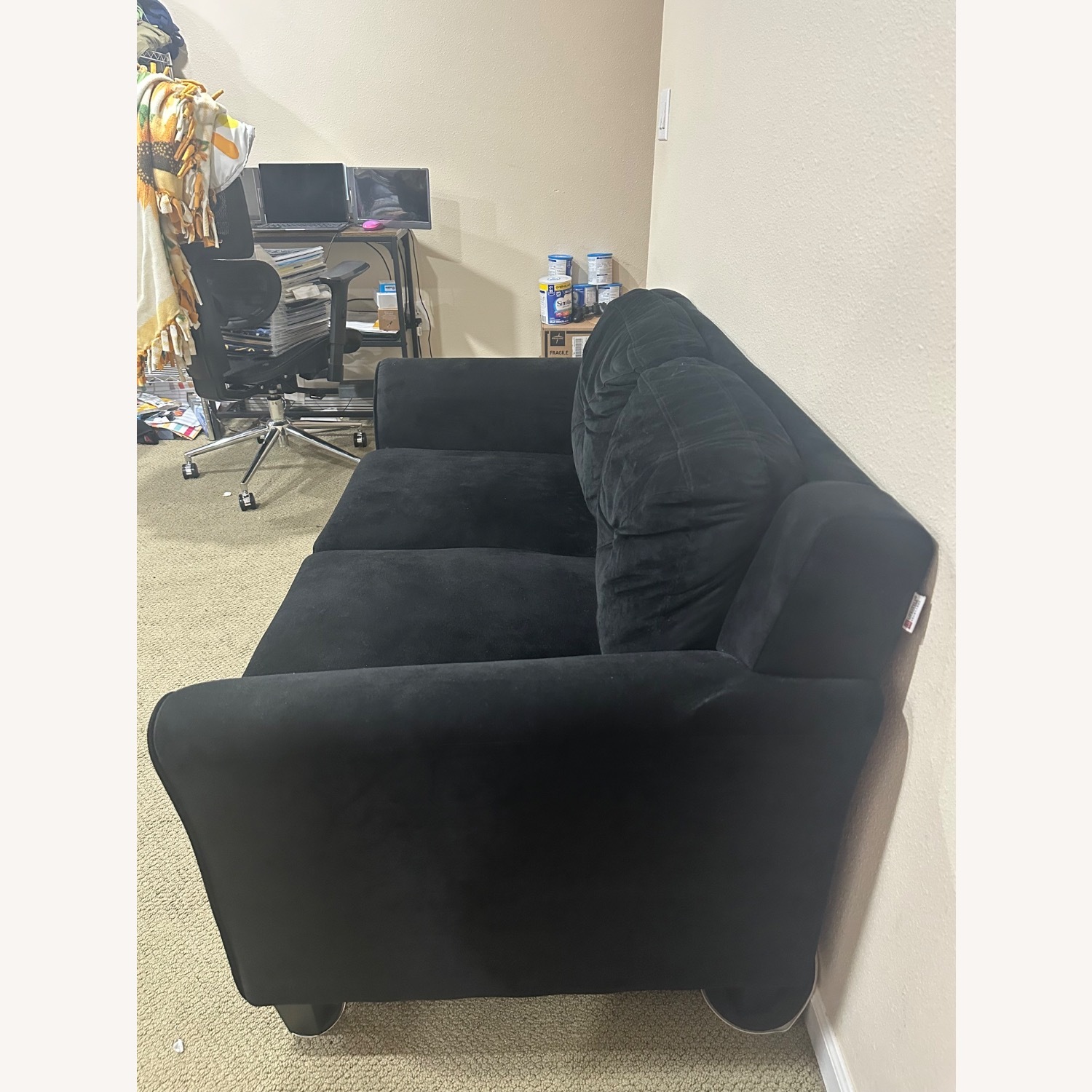 Black 2-Seat Loveseat with Flared Arms - image-9
