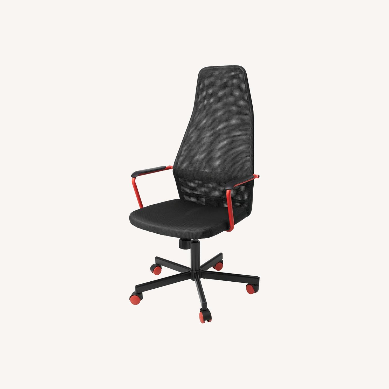 IKEA HUVUDSPELARE Gaming Chair  - image-0