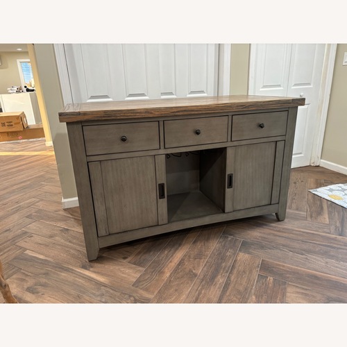 Used Kitchen Island  for sale on AptDeco