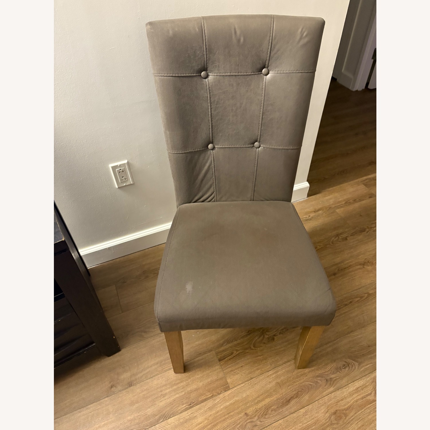 Bob’s Furniture Dining Table - image-4