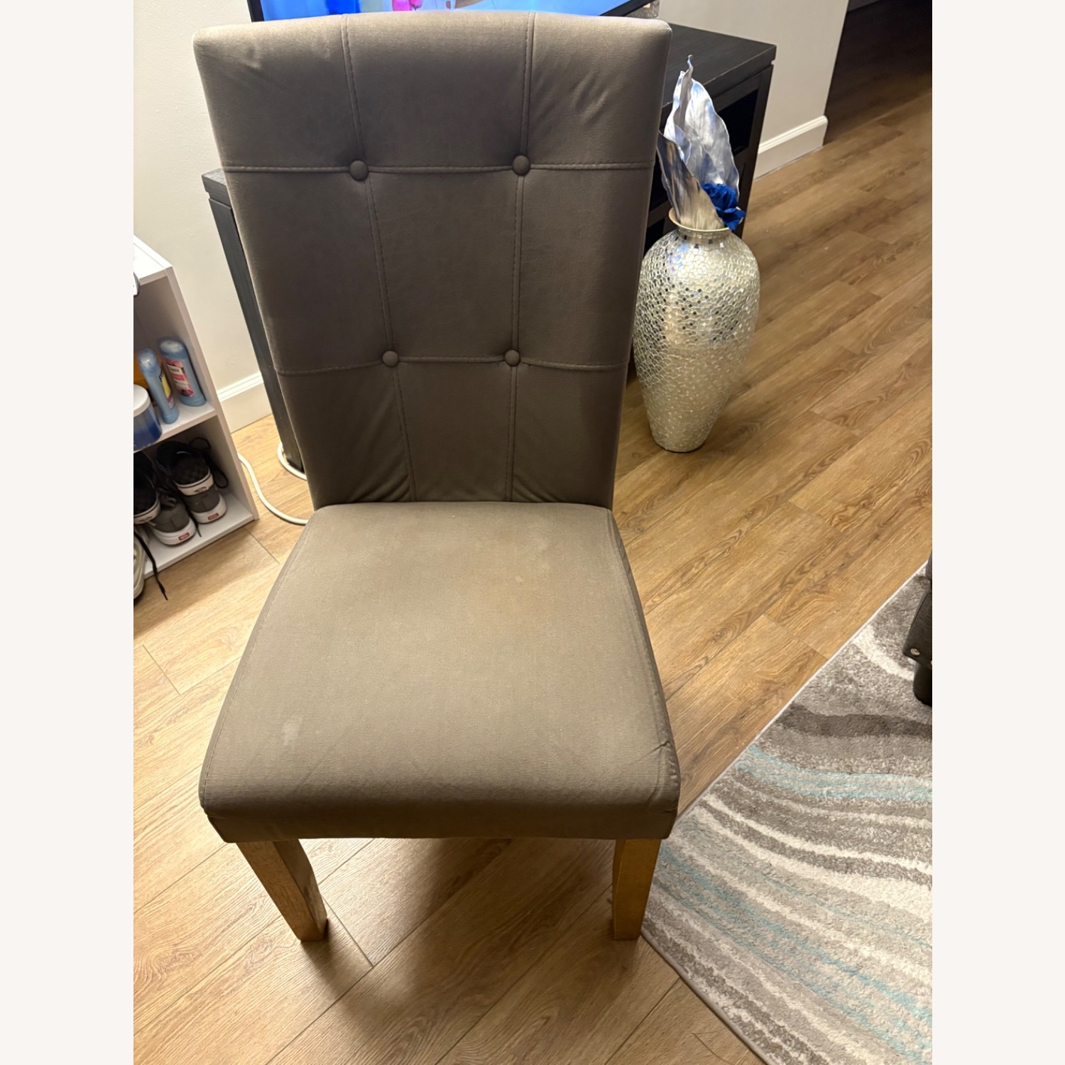 Bob’s Furniture Dining Table - image-3