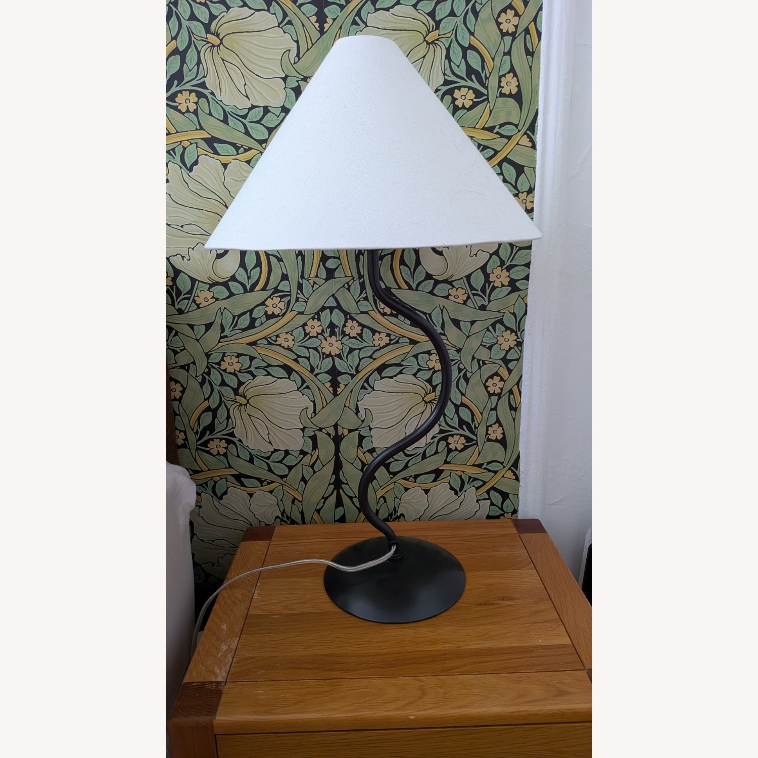 Zigzag Table Lamp - image-2
