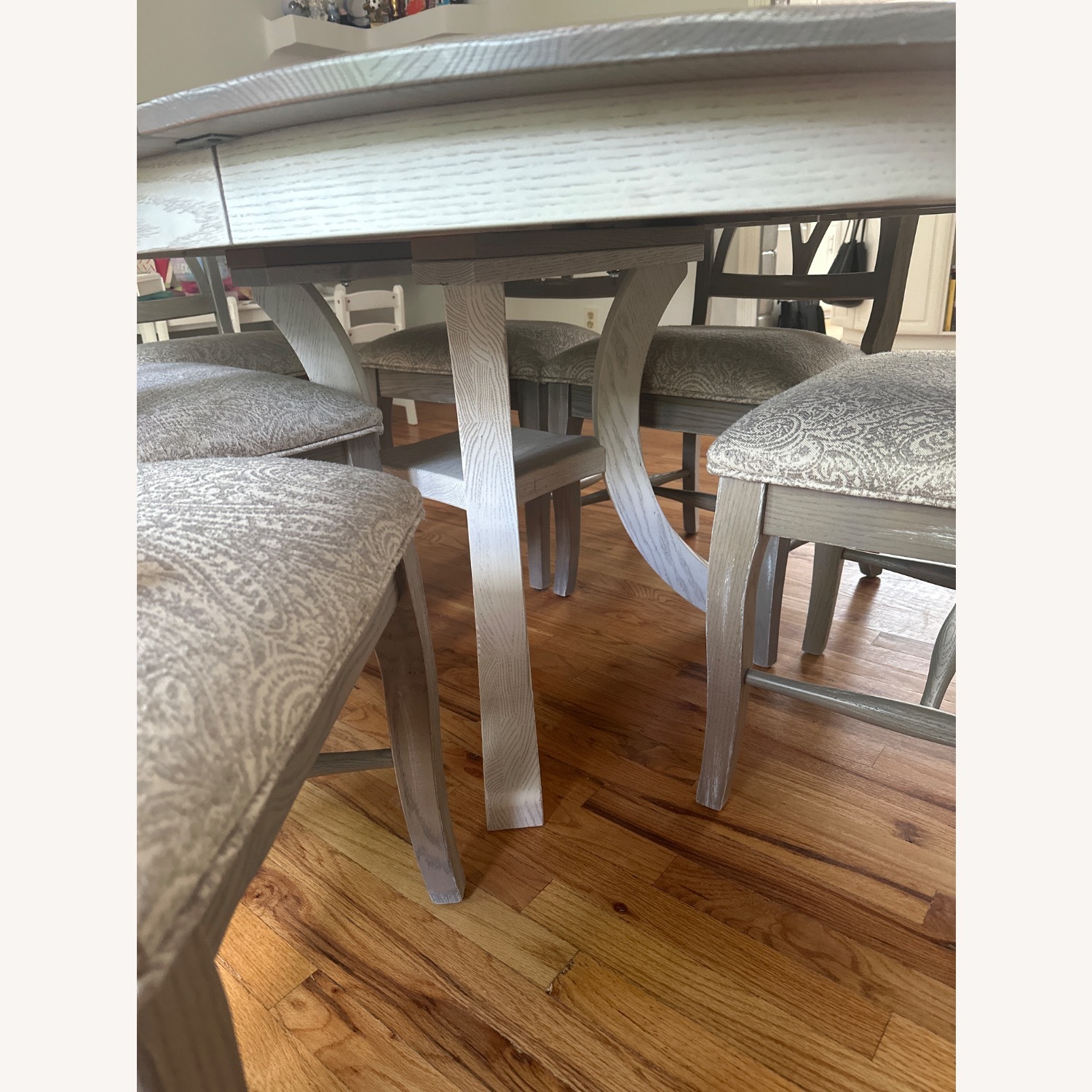 Dining Table and 6 Chairs - image-6