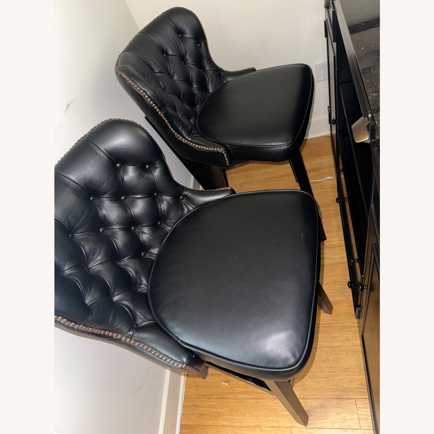 Marble Top and Leather Nail Embroidered Home Bar - image-7