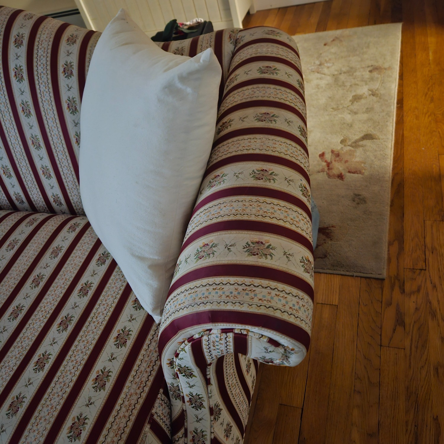 SeatCraft Sofa - image-2