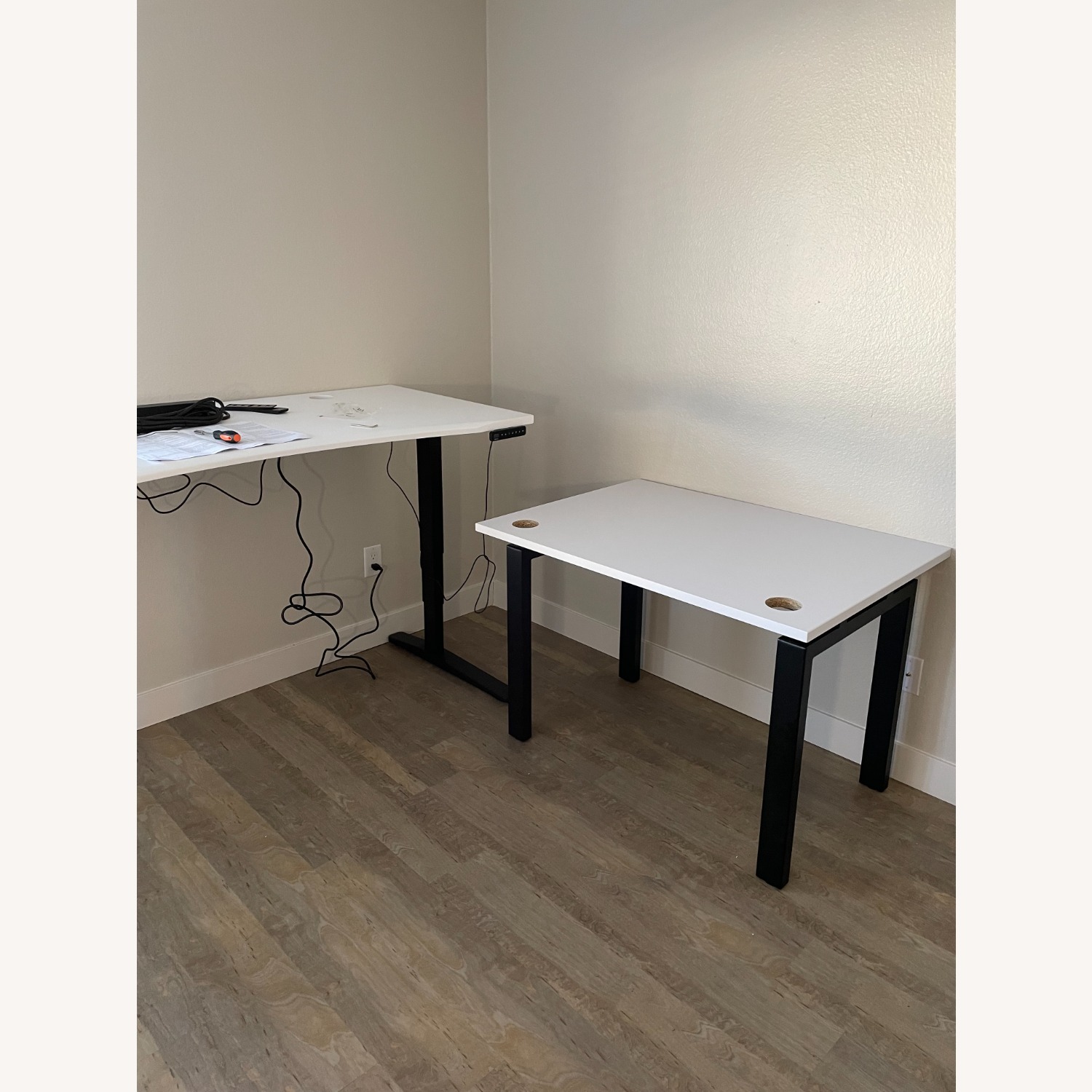 Uplift Standing Desk - image-2
