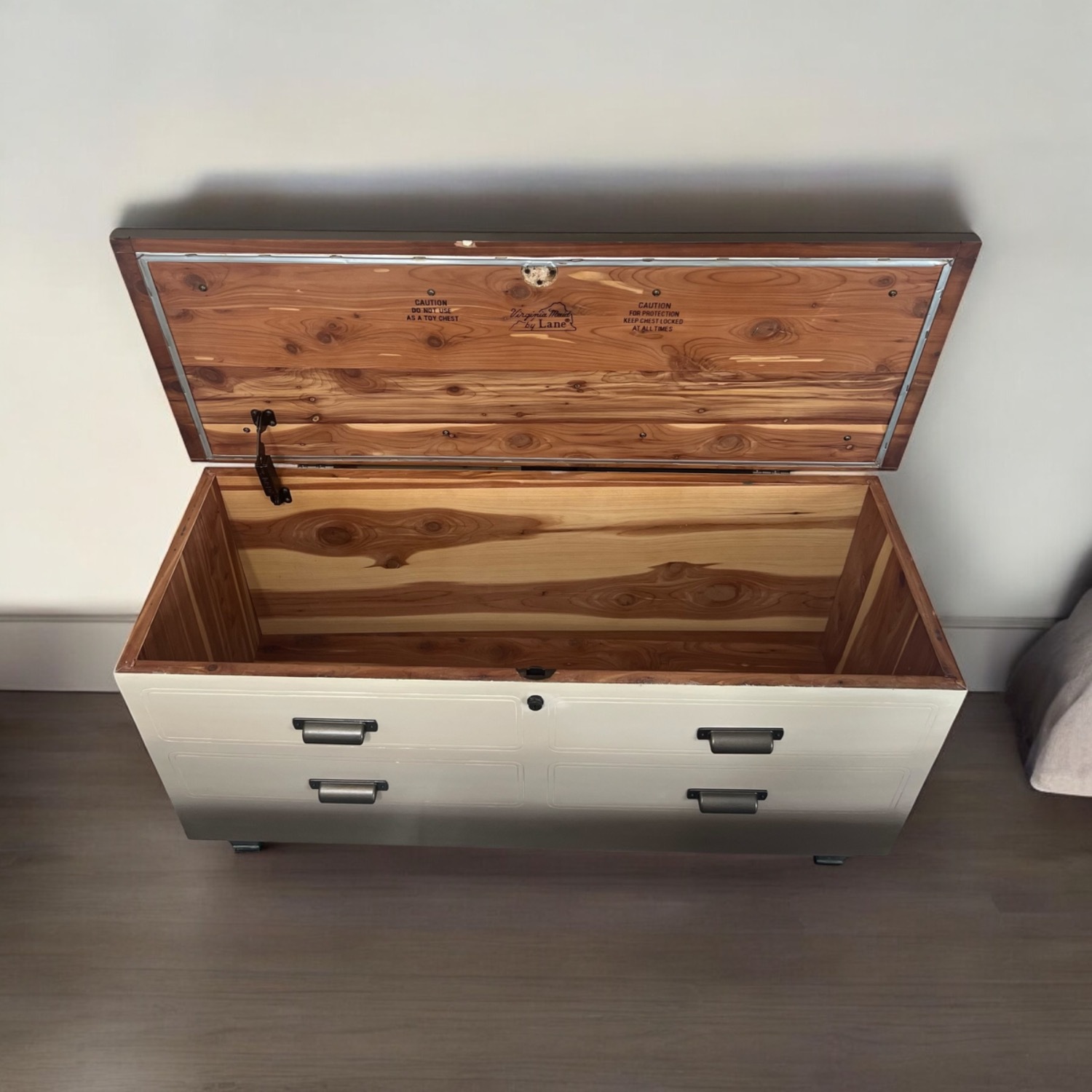 Vintage Storage Chest - image-8