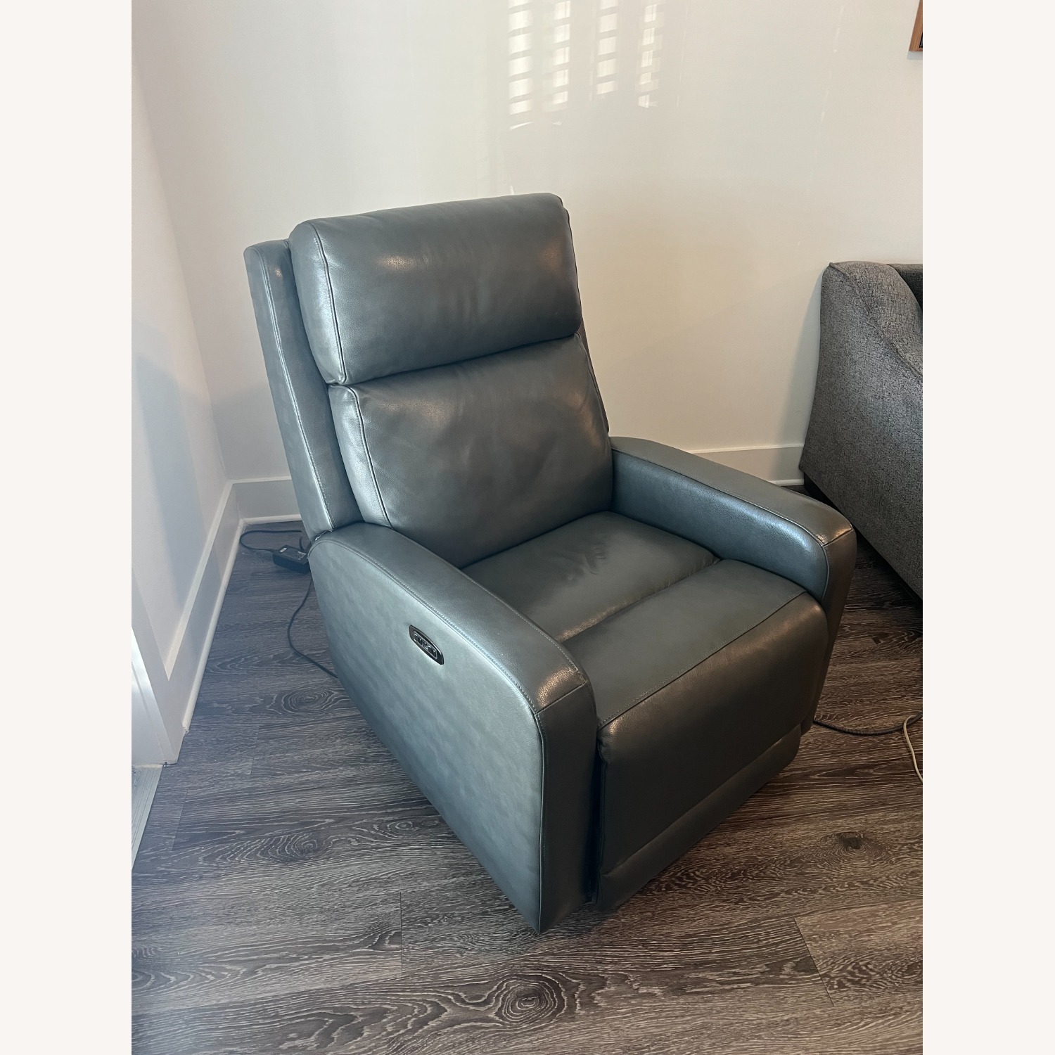 Arnie Leather Power Glider Recliner