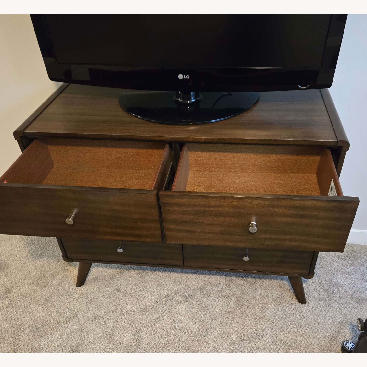 Hendrick Dresser/Console - image-1