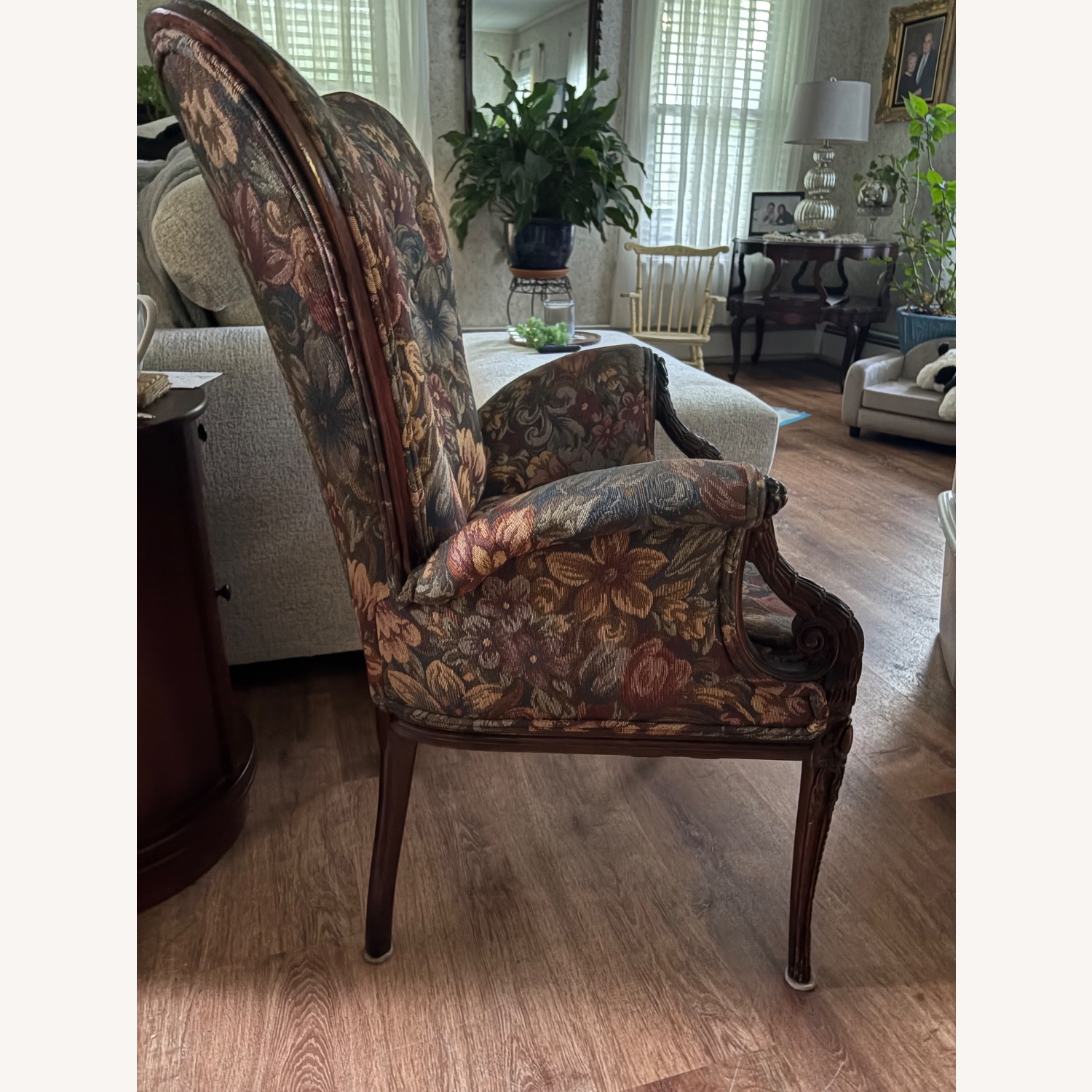 Wing Chair - image-3